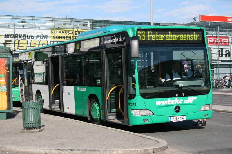 VerbundLinie/Watzke W1372 (G947GZ, MB Citaro Facelift) am 19.7.2008 in Graz, Bahnhof/Europaplatz. 