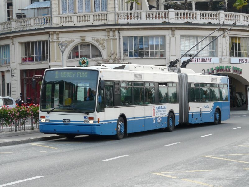 VMCV - VanHool Trolleybus Nr.15 unterwegs in Territet am 24.09.2008