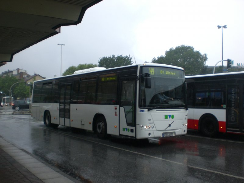 Volvo 8700 auf der Linie 149 nach Bahnhof Winsen am S-Bahnhof Harburg.