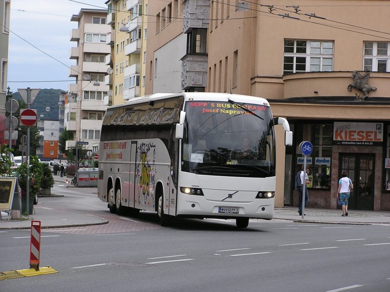 Volvo 9700 Long Reisebus.