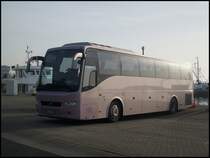 Volvo 9700 aus Deutschland im Stadthafen Sassnitz am 20.10.2012