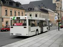 MAN NL202 #33-8104 auf der Linie 490 in Marienberg, Haltstelle Markt. Dieser Wagen ist der lteste bei RVE, Standort Marienberg. (7.8.2013)