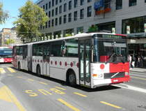 tpf - Volvo Nr.127  FR  300277 unterwegs in der Stadt Fribourg am 03.09.2013