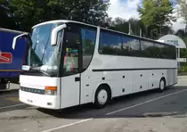 Setra 315 HDH en route pour Ruffiner, pr�s de Berne 12.09.2013 