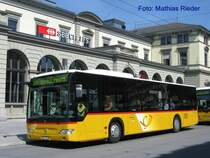 Einer der  neueren  Citaros bei der Post in Winterthur wartet am 27.04.08 den Anschluss beim Bahnhof ab.