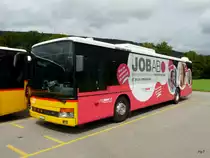 Postauto - Setra S 315 NF  JU  21773 abgestellt auf einem Parkplatz einer Garage etwas ausserhalb von Delemont am 08.09.2013