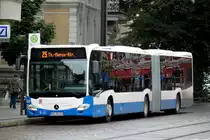 Mercedes-Benz O 530 III(Citaro 2.Generation)als Linie 25 von Doberaner Platz nach Thomas-Morus-Str in der Haltestelle Doberaner Platz,Rostock.20.09.2013