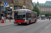 Hochbahn Wagen 6011 (MB Citaro Bj.2010) am 13.09.13 auf Linie 36 Farmsen Berne in der Mnckebergstrae