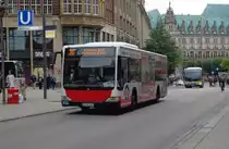 Hochbahn Wagen 6011 (MB Citaro Bj.2010) am 13.09.13 auf Linie 36 Farmsen Berne in der M�nckebergstra�e