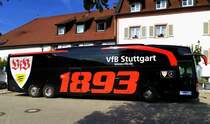 Mercedes-Mannschaftsbus des VfB Stuttgart, zum Pokalspiel in Freiburg, Sept.2013