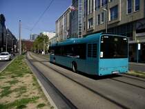 Solaris Urbino der VGF am 27.09.13 in Frankfurt am Main 