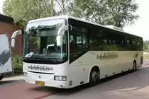 Ein Irisbus Arway wartet hier 2014 auf seine nächste Tour.