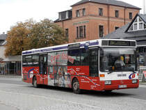 Mercedes-Benz O407 auf der Linie 194 in Stollberg, Bahnhofstrasse. (16.9.2013)