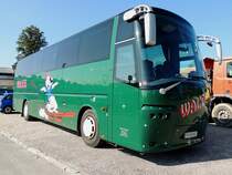 BOVA-Magiq von WALTER-Reisen, hat eine Gruppe Fuballfans zu einem Bundesligaspiel nach Ried gebracht; 130928