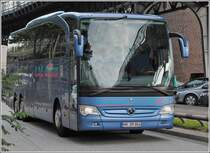 Mercedes Benz Travego aufgenommen nahe den Landungsbrcken in Hamburg am 21.09.2013.