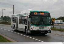 New Flyer Xcelsior XD40  Durham Region Transit (DRT)  # 8516, aufgenommen am 7. September 2013 in Oshawa, Ontario / Kanada.