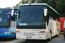 Setra S 415 GT-HD  Schwarz , Limone am Gardasee/Italien 04.09.2013