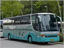 Setra S 315 HDH steht am ZOB in Hamburg. 21.09.2013