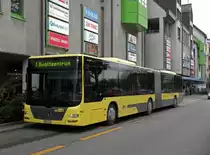 MAN Bus mit der Betriebsnummer 142 auf der Linie 1 an der Haltestelle Postbr�cke. Die Aufnahme stammt vom 09.10.2013.