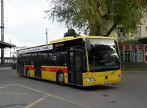 Mercedes Citaro mit der Betriebsnummer 63 auf der Linie 60 am Bahnhof in Muttenz. Die Aufnahme stammt vom 18.10.2013.