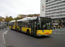 BVG Wagen 4011 - MAN NG 313 am 20.10.13 als 109 Tegel Airport am Bahnhof Zoo