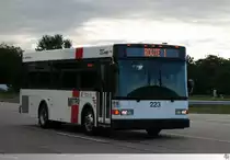 Gillig Low Floor 30'  Bay Metropolitan Tranportation Authority # 223  aufgenommen am 3. September 2013 in Bay City, Michigan / USA.