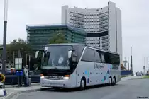 Sindbad Wagen 56 bei seinen kurzen Stop am ZOB Essen.
Augenommen am 21.10.2013, Essen ZOB.