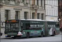 Mercedes Benz Citaro Gelenkbus mit Werbung f�r eine Spielbank in Hamburg.  17.09.2013
