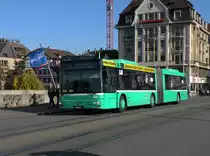 MAN Bus mit der Betriebsnummer 754 auf der Linie 34 �berquert die Mittlere Rheinbr�cke. Bei diversen Bussen wird die Linien Nummer an der Front zur Zeit nicht richtig dargestellt. Software Probleme! Die Aufnahme stammt vom 24.10.2013.