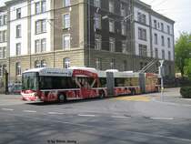 Hess Lightram 3 Nr. 63 ''VW (EM08)'' am 24.4.08 bei der Sihlpost. F�r die Fussball EM08, die u.a. auch in Z�rich stattfindet, liess die VBZ der Autohersteller VW einen Bus gestalten, was ihnen meiner Meinung nach nicht schlecht glelungen ist.