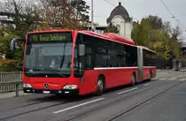 Volvo Bus mit der Betriebsnummer 854 auf der Linie 10 kurz vor der Kornhausbr�cke. Die Aufnahme stammt vom 08.11.2013.