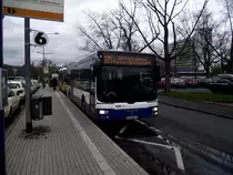 MAN Lions City steht am 21.11.13 in Wiesbaden 