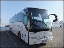 Mercedes Tourismo der AOK-Klinik Rgen im Stadthafen Sassnitz am 04.03.2013