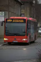 Ein roter Citaro des RVD h�lt gerade eben an der Aussteigstelle in Radeberg.