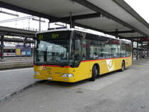 Postauto - Mercedes Citaro AG 356801 unterwegs auf der Linie 364 bei den Bushaltestellen vor dem Bahnhof Brugg am 24.10.2013