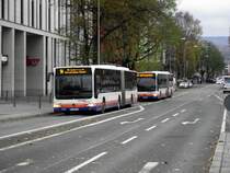 Zwei Mercedes Benz Citaro C1 G Facelift am 21.11.13 in Wiesbaden