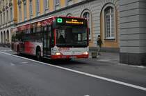BN-SW 4242 auf der Flughafenlinie in Bonn. Aufgenommen am 04.11.2013.