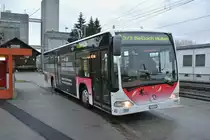 BGU Citaro Nr. 20 im Einsatz auf dem BSU Netz auf der Linie 3 in Lohn-L�terkofen Bahnhof. Aufgrund der Zusammenarbeit BSU/BGU f�hrt BGU einen Umlauf auf dem BSU Netz. Der Bus wird meistens auf der Linie 2 eingesetzt, Mo-Sa sp�t am Abend f�hrt er einmal auf der Linie 3, jeweils Sonntags verkehrt er aufgrund der Verkn�pfung der Linien 2/3 (nur Abends und Sonntags) alle 3 Stunden nach Lohn, 24.11.2013.
