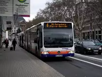 Mercedes Benz Citaro C1 G Facelift der ESWE Verkehr am 21.11.13 in Wiesbaden 