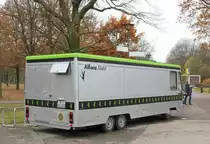 24.11.2013 FEZ Berlin - Alfons Mobil. Alter Peugot Bus

