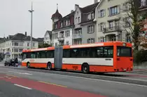 Mercedes O405 G mit der Betriebsnummer 56 beim Bahnhof Soloturn. Die Aufnahme stammt vom 02.11.2011.