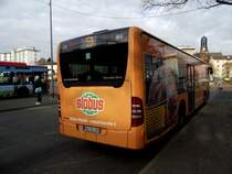 Mercedes Benz Citaro C1 Facelfit der HSB mit Globus Werbung am 25.11.13 von hinten in Hanau