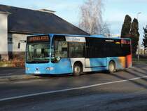 Citaro K Nr 119 vor dem Bahnhof am 27/12/2013.