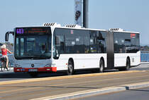 MB O 530 G NG III SWB, BN-SW 4401 auf der Kennedybrücke - 04.09.2013
