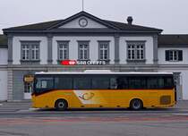 PostAuto-Linie Solothurn HB-Balm-Oberbalmberg. Einer der neuen IRIS-Bussen auf der Endstation Solothurn-HB am 18. Januar 2014.
Foto: Walter Ruetsch