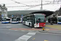 Wegen der verz�gerten Ablieferung der neuen Busse, verkehren zurzeit ex. TPF Citaros in Luzern. Citaro I G Nr. 992 beim Bahnhof Luzern, 29.01.2014.