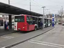 Wegen der verz�gerten Ablieferung der neuen Busse, verkehren zurzeit ex. TPF Citaros in Luzern. Citaro I G Nr. 995 beim Bahnhof Luzern, 29.01.2014.

