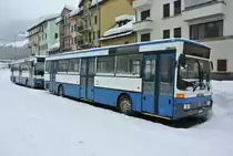 2 MB 405 (ehem. Z�rich) abgestellt beim Bahnhof Airolo, 30.01.2014.