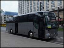 Mercedes Tourismo von Raf Trans aus Polen in Berlin am 26.04.2013