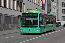 Mercedes Citaro mit der Betriebsnummer 802 auf der Linie 33 in der Spiegelgasse. Die Aufnahme stammt vom 23.02.2014.